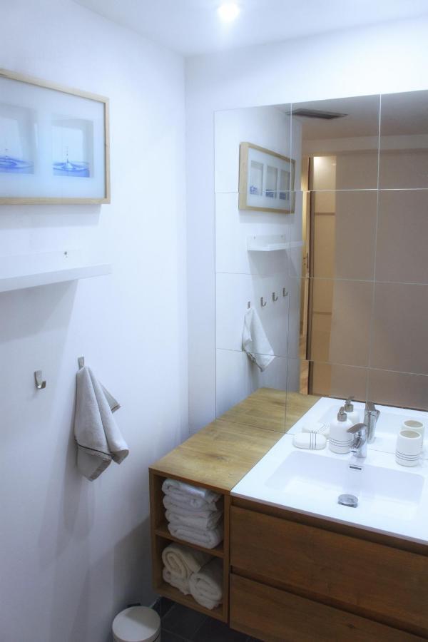 Apartment Anna - Free Pickup From Or Dropoff To Zagreb Airport At Any Time, Please Give Three Days Advance Notice - Long-Term Parking With Airport Transport Possibility Velika Gorica Exterior foto